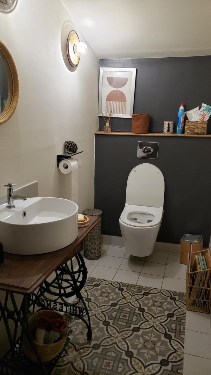 Toilet