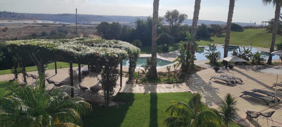 Garden, Pool view
