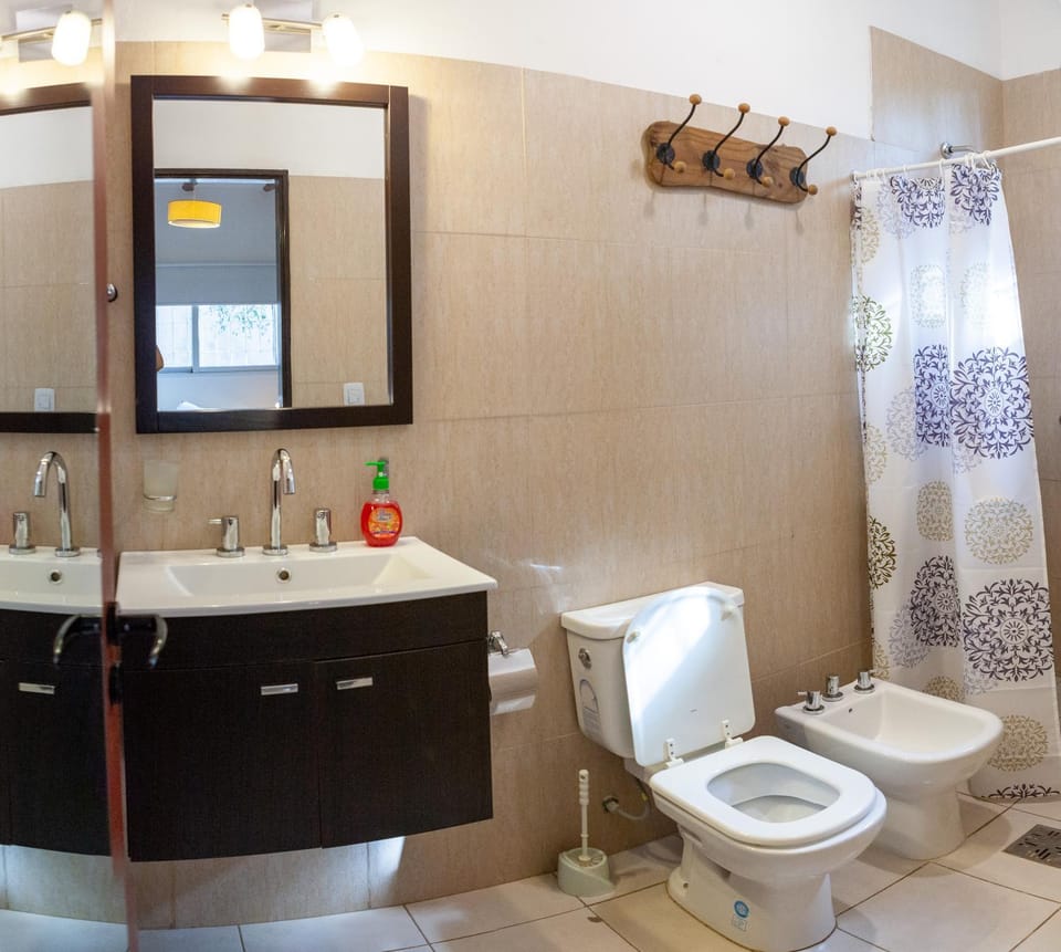 Shower, Property building, Bathroom, bidet, towels