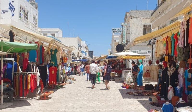 Appartement Luxe S2-900m-plage-Fibre-Smart TV-Parking privé Apartment in Nabeul‎, Tunisia