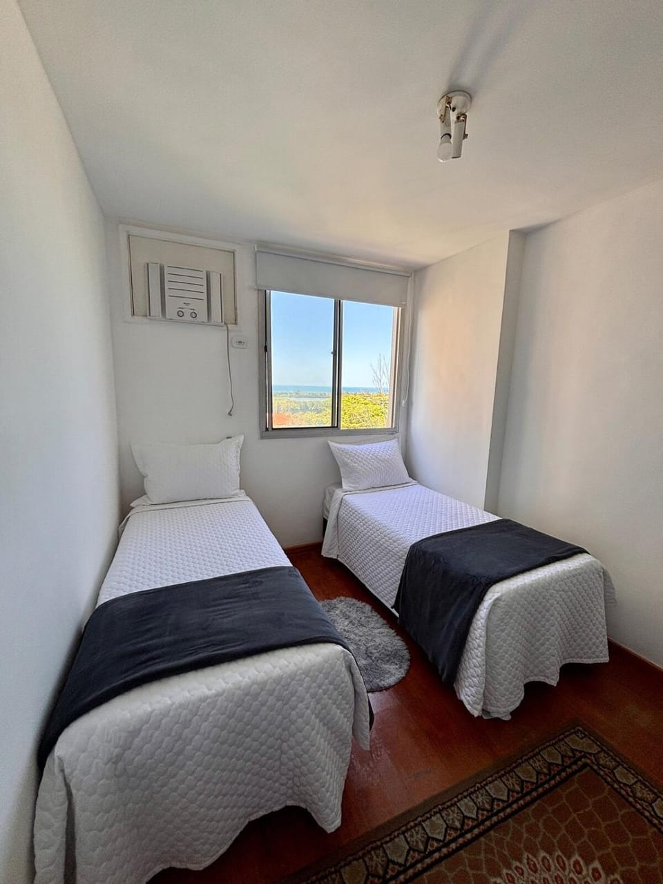 Bed, View (from property/room), Photo of the whole room, Bedroom, air conditioner