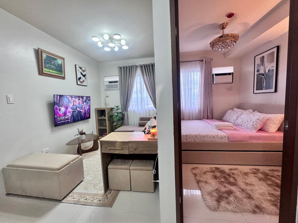 Living room, Bedroom