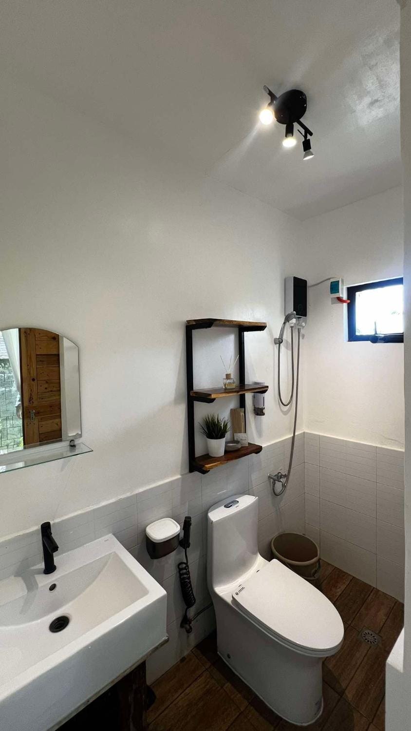 Toilet, Bathroom, Bath