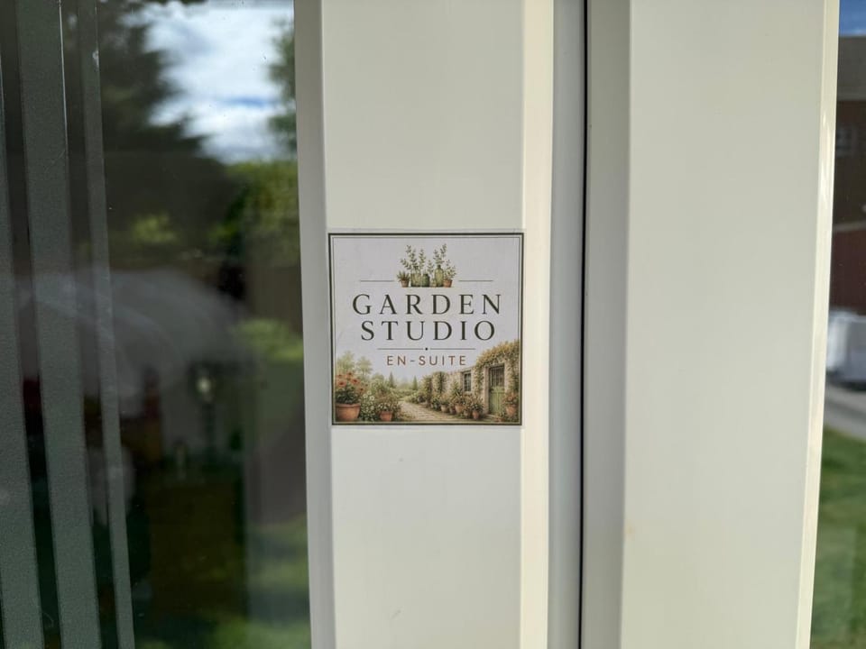Logo/Certificate/Sign