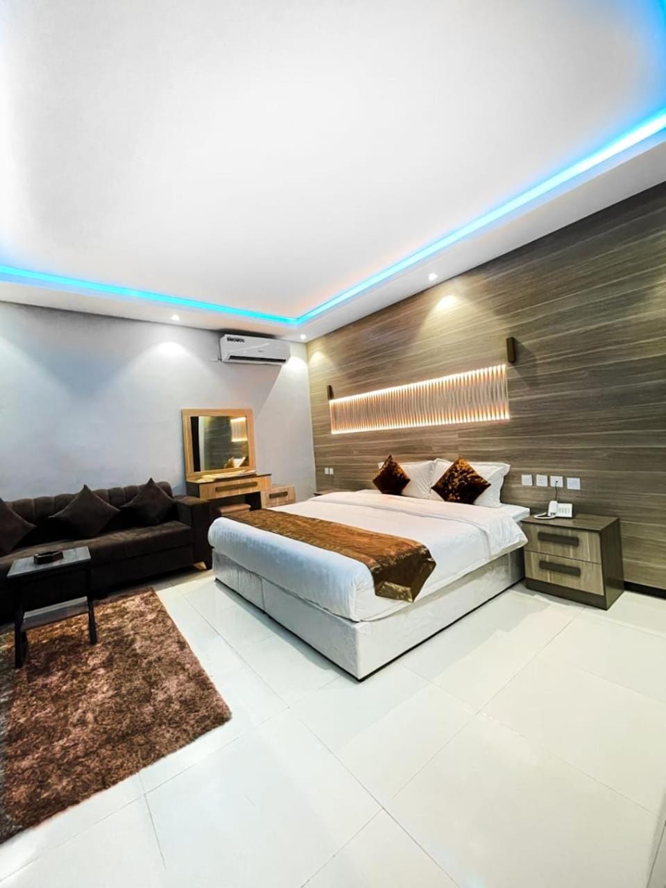 دريم لاند صامطة - Dream Land Samtah Hotel in Saudi Arabia