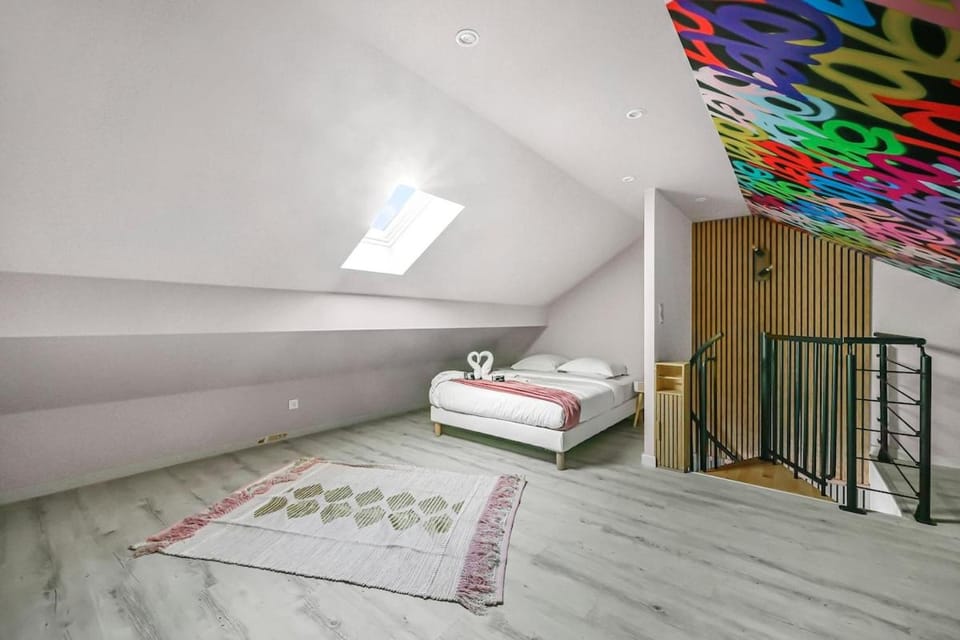 Chez Louis - 8 people - Close to Paris Apartment in Paris