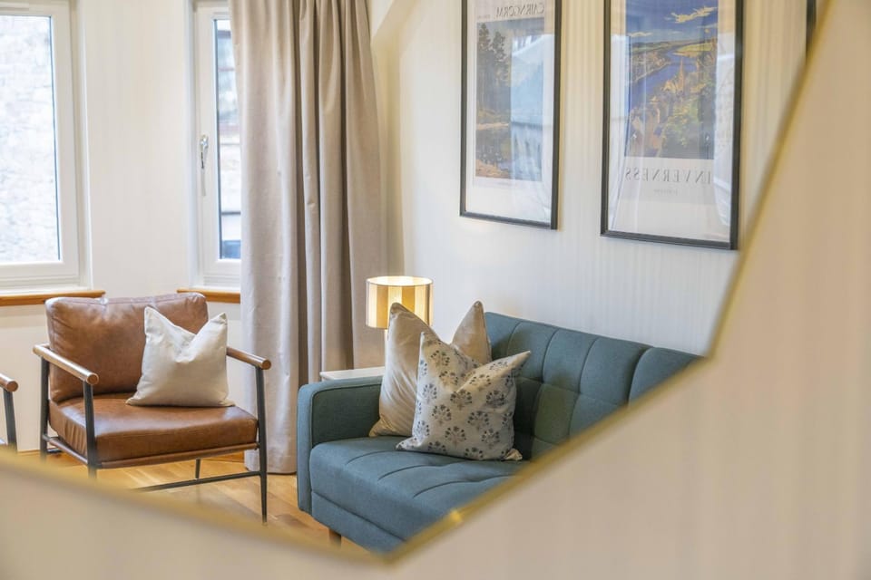 Communal lounge/ TV room, Living room