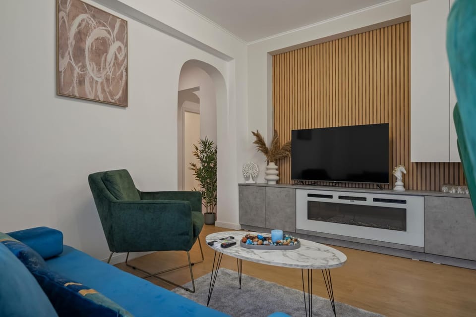 Ultracentral Quiet Chic Apartment Apartment in Bucharest