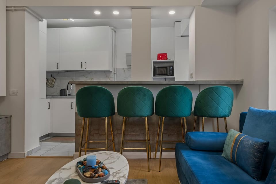 Ultracentral Quiet Chic Apartment Apartment in Bucharest
