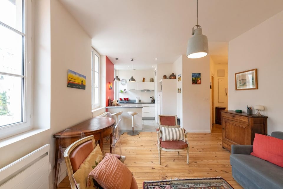 Kitchen or kitchenette, Living room, Dining area