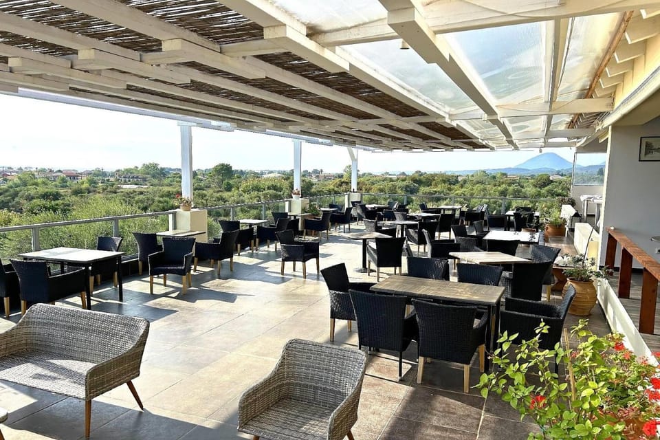 Restaurant/places to eat, Restaurant/places to eat