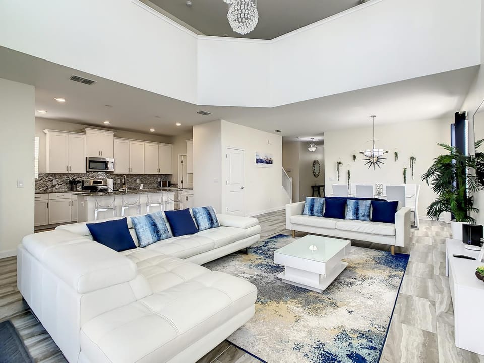 4781 - 5BR w Pool 10min Disney 2 Water Parks House in Kissimmee
