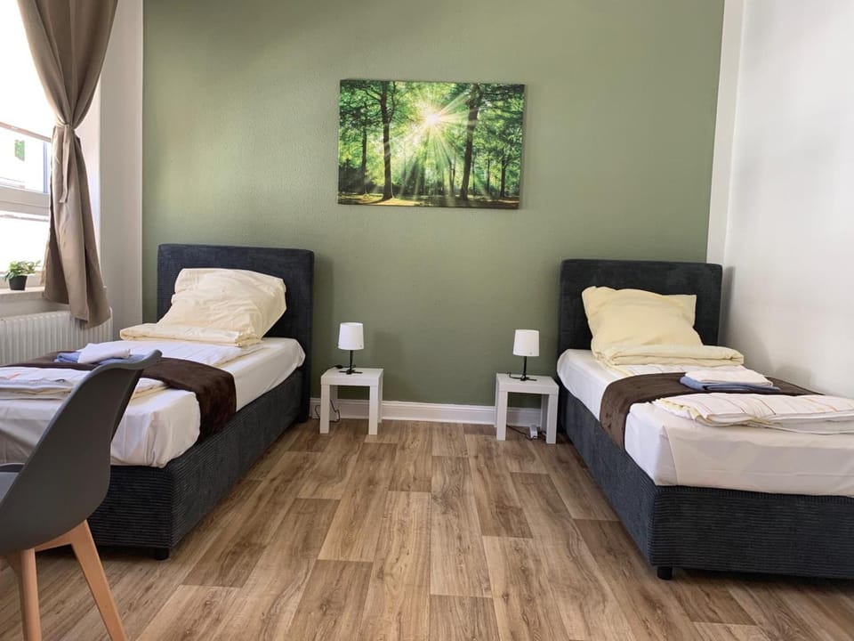 Ferienwohnung mit Privatparkplatz nahe Innenstadt Apartment in Neumünster