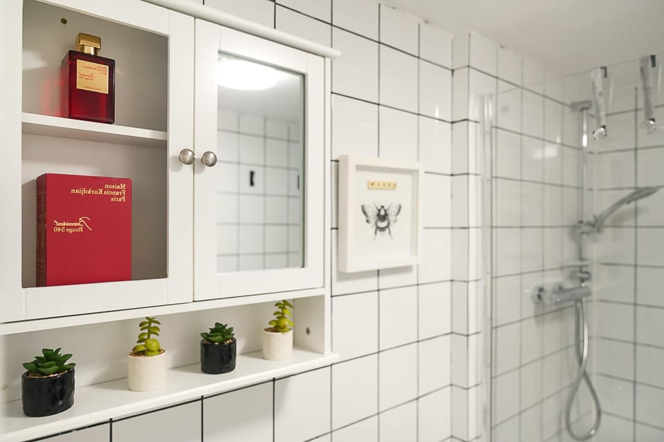 Studio Boutique - HYDE PARK by KeyHol Living Apartment in City of Westminster