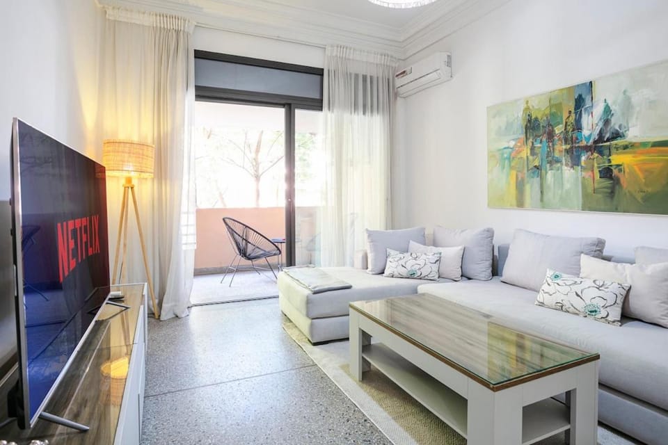 Art Deco Loft 1BR Central Guéliz Marrakech Apartment in Marrakesh