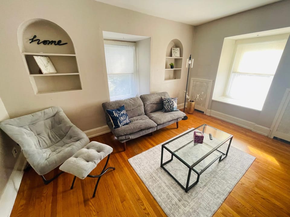 Monthly Discount Affordable 1BR in Melrose Park Apartment in Cheltenham Township