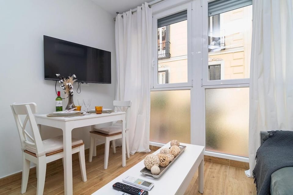 Pequeño edén en Malasaña Apartment in Centro