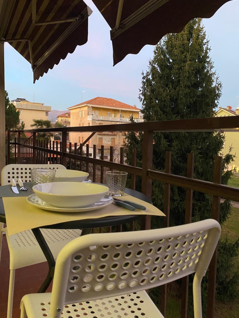 Day, View (from property/room), Balcony/Terrace, Dining area
