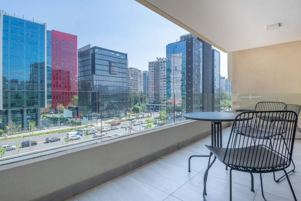 HOM ELITE I Metro Manquehue I Parking I Las Condes Apartment in Las Condes