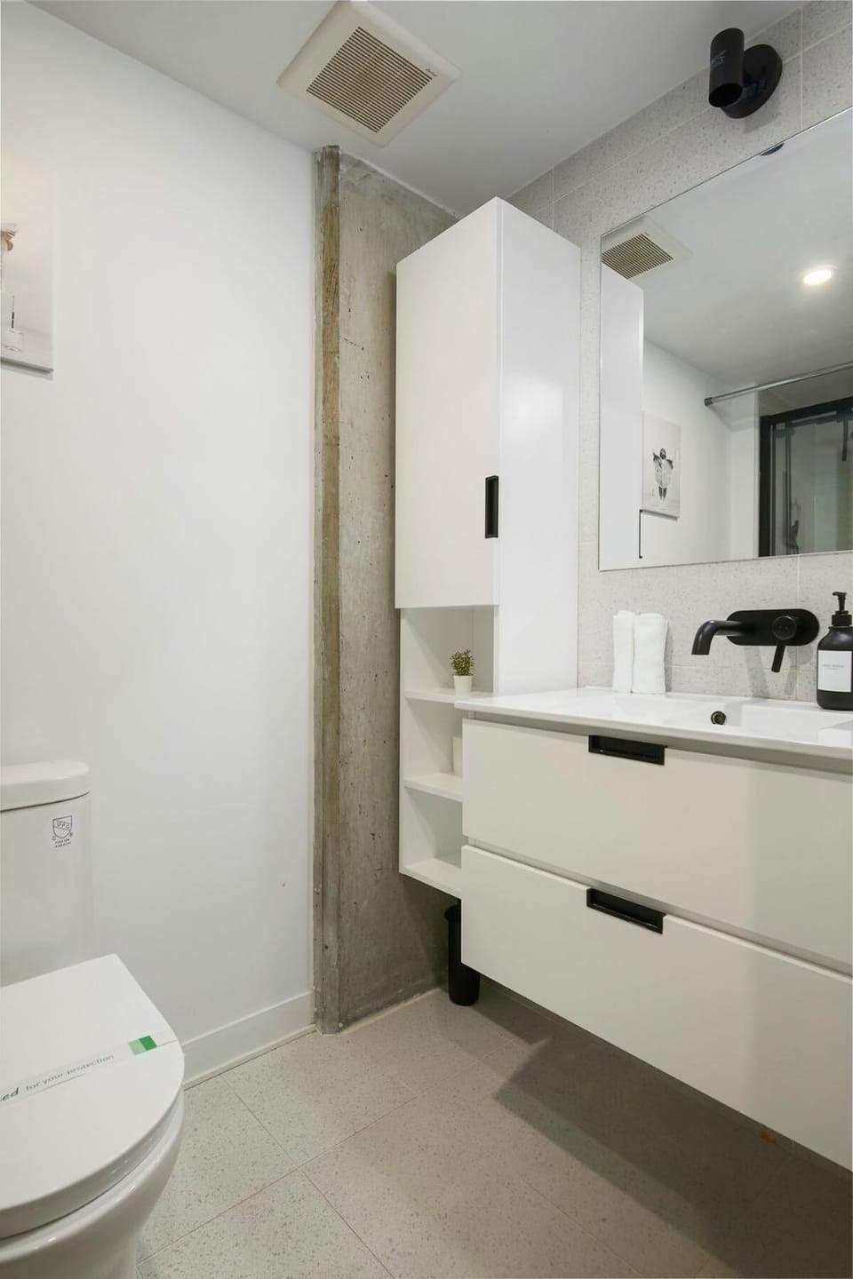 Toilet, Bathroom