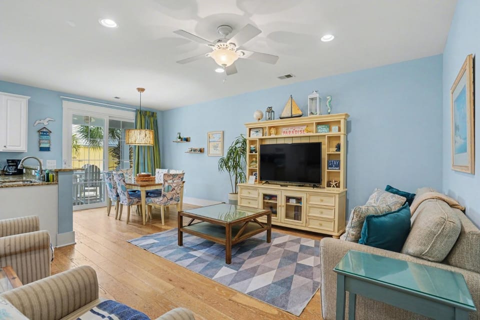 Serene Coastal Getaway with Resort Amenities with new in-unit Game Room House in Briarcliffe Acres