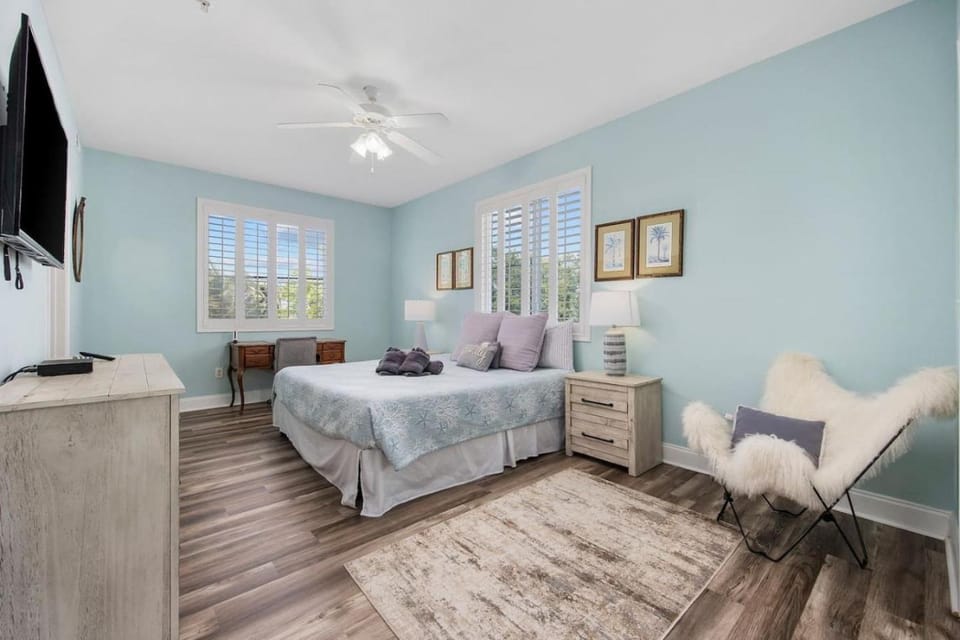 THE spot for Tournaments, golf, Year-Round Fun, Oceanview, Pool, Elevator House in North Myrtle Beach