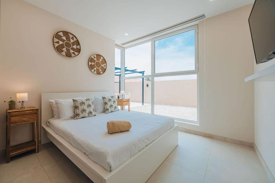 AtMonchi Stylish Condo House in Noord