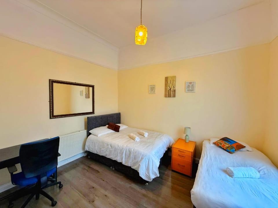 Near City-Birkenhead rooms Vacation rental in Wirral