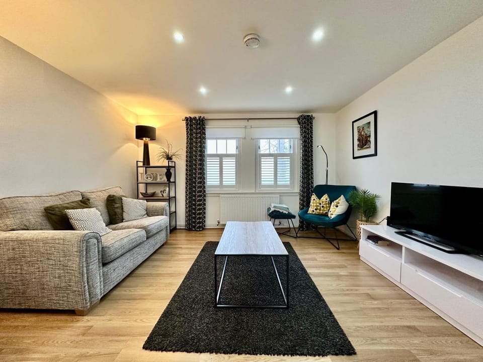 TV and multimedia, Living room, Seating area