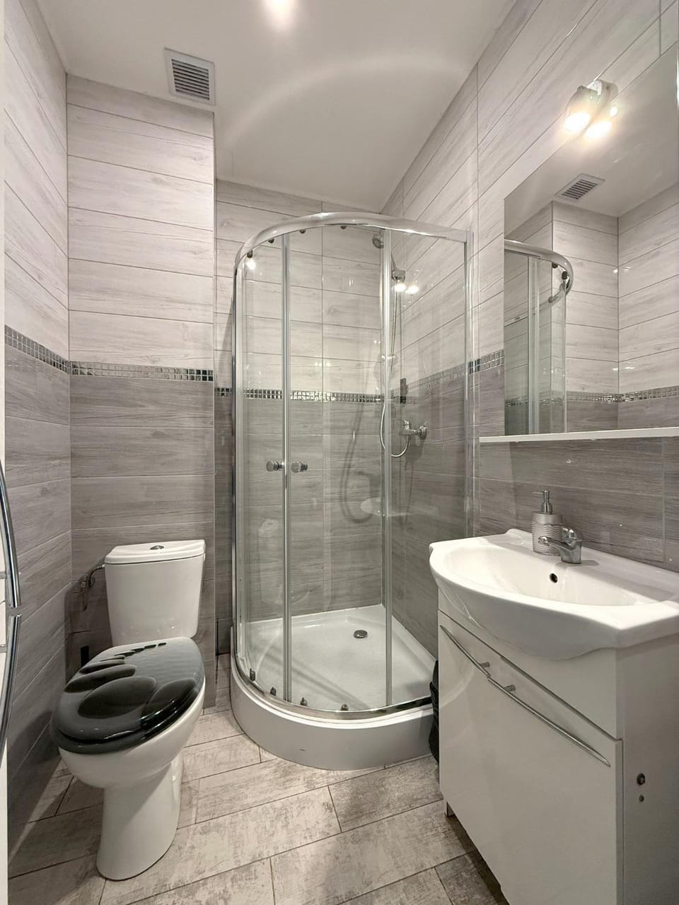 Hostel Gdynia - Pokoje 2-osobowe na wyłączność Hostel in Pomeranian Voivodeship