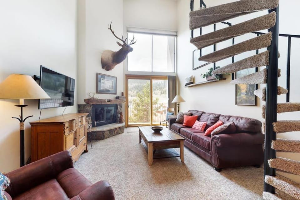 Summit House East 309 Apartment in Copper Mountain