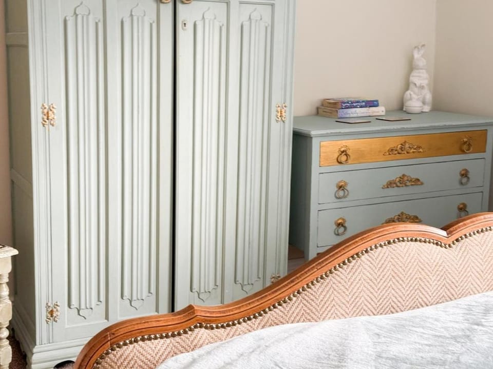 Bed, Bedroom, wardrobe