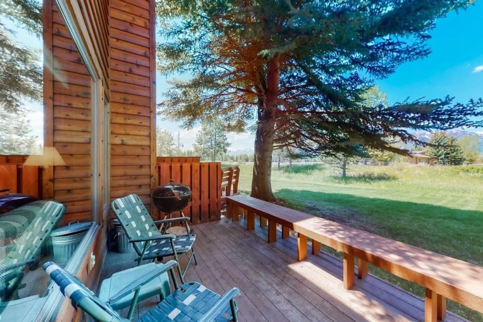 Glacier C Apartment in Wyoming