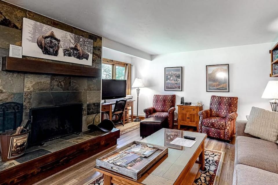 613 Tamarack Apartment in Wilson