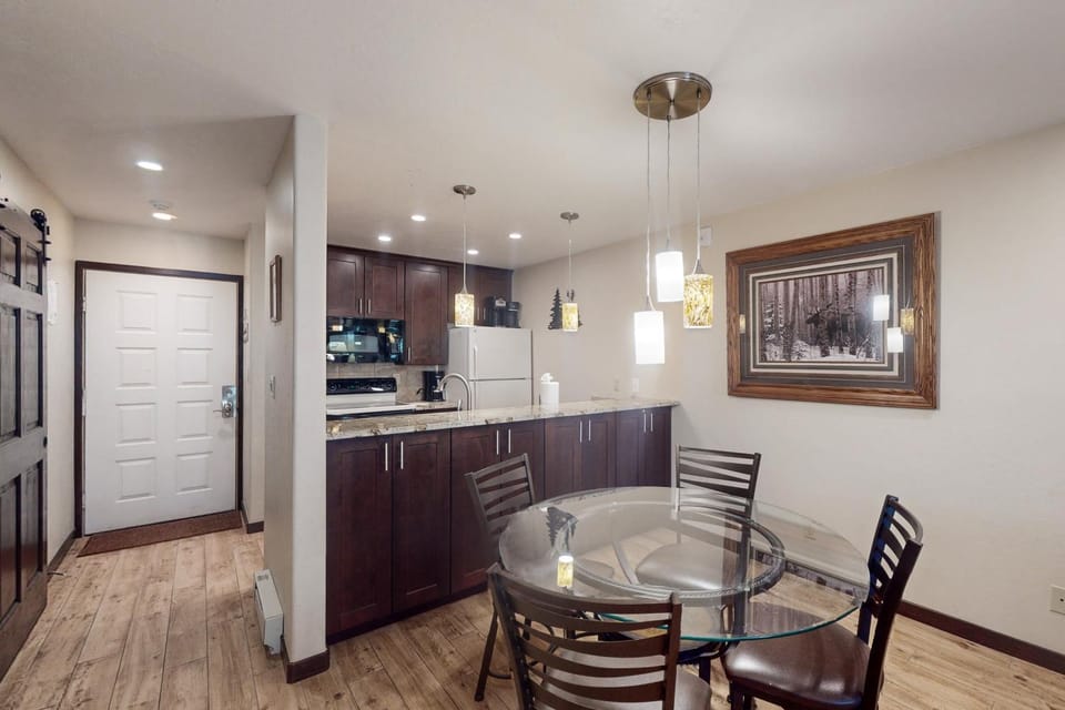 Grandview Condo C14 Chilly Pepper Apartment in Breckenridge