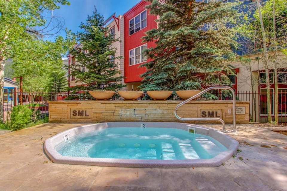 Silvermill Lodge 8295 Apartment in Keystone