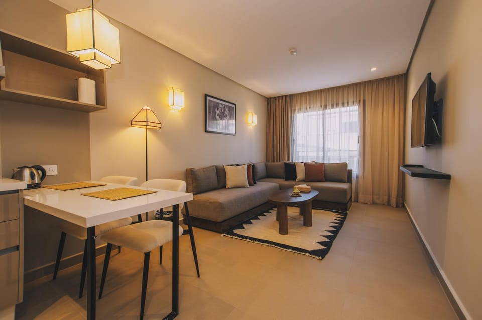 Kitchen or kitchenette, Living room, Dining area