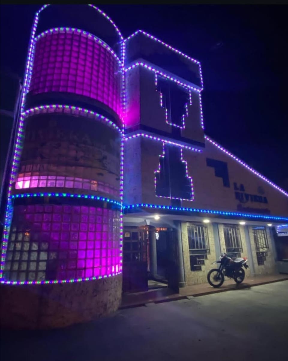 Club La Riviera Hotel in Ipiales