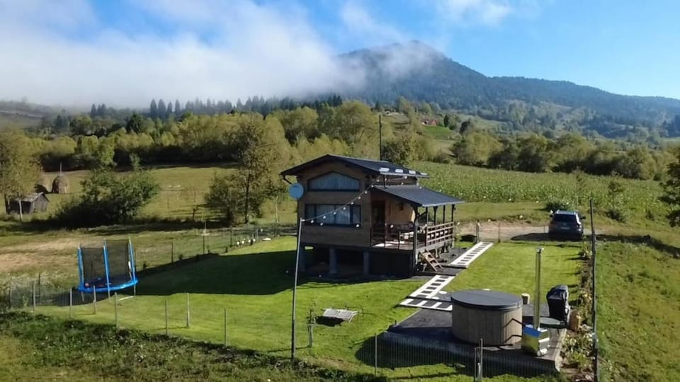 Property building, Natural landscape, Mountain view