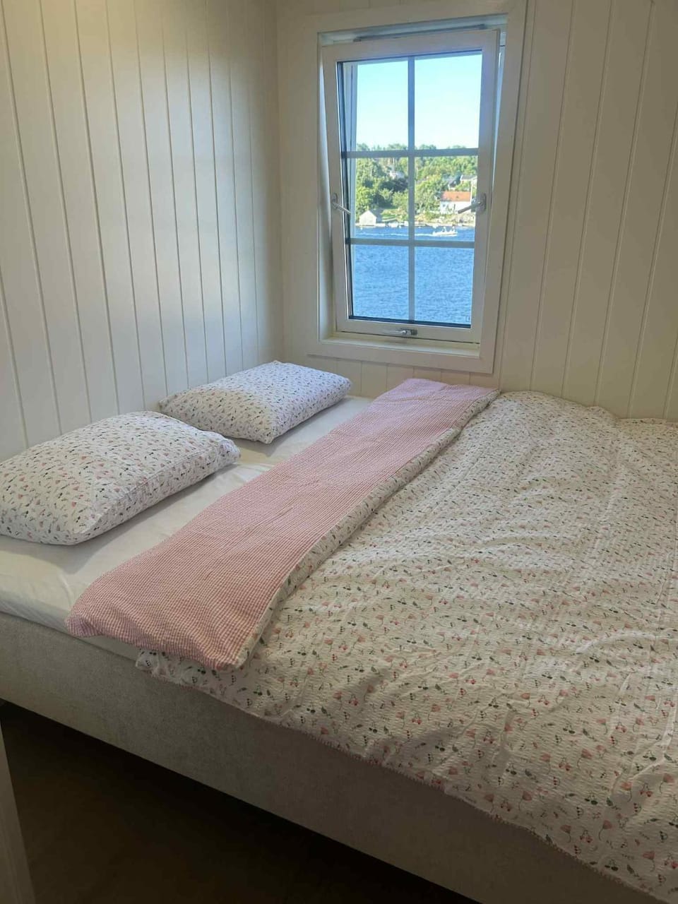 Hytte med sjøen House in Norway