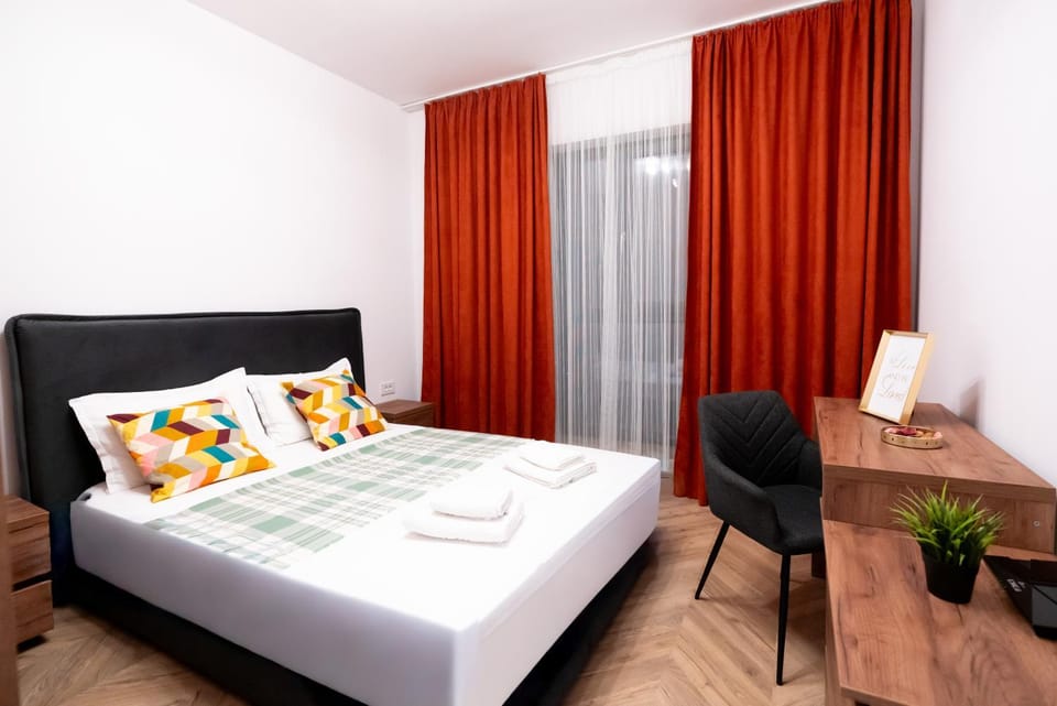 Soni Exclusive Apartments 342 Plaza with Private Parking & Self Check-in Apartment in Bucharest