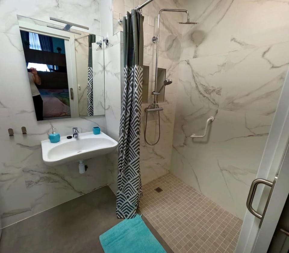 Nuevo Estudio cerca de Ruzafa Apartment in Valencia