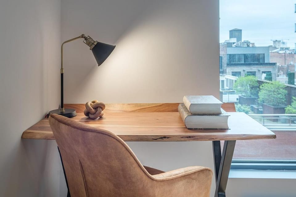 Old Port Upscale - Free Indoor Parking Apartment in Montreal