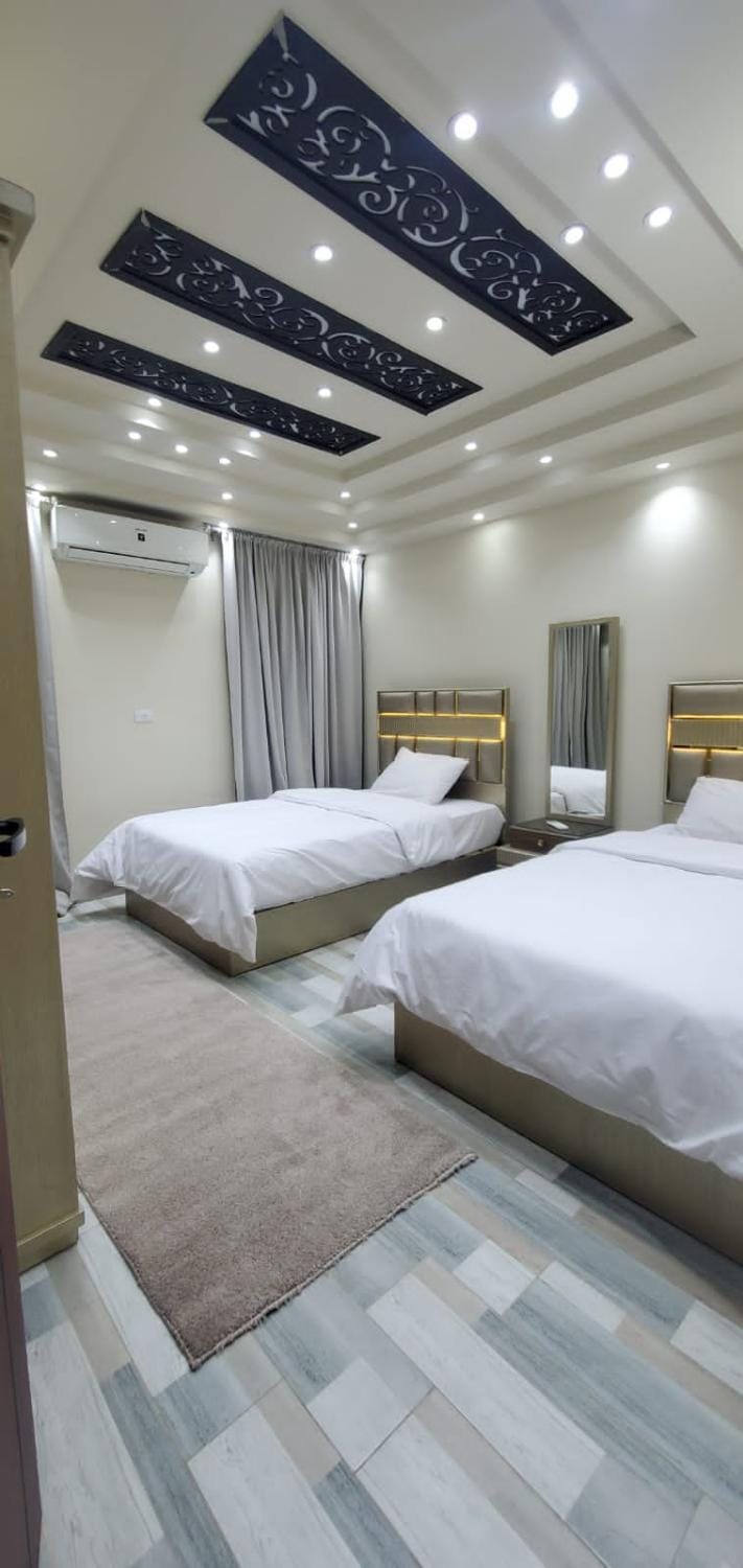 شقه فاخره بالدقي Apartment in Egypt