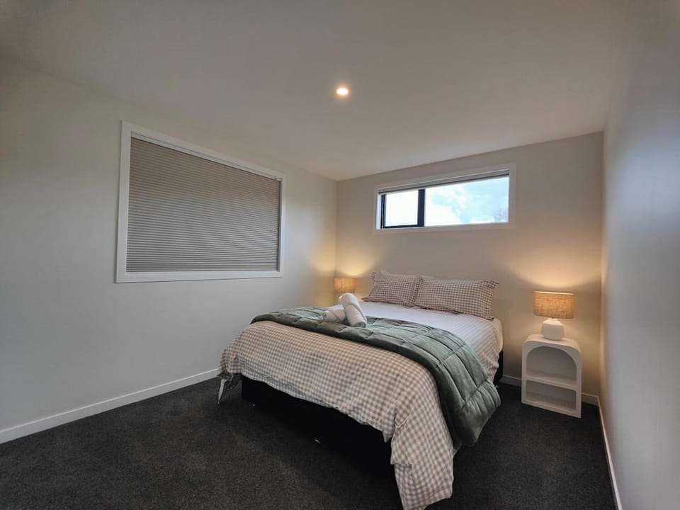 Luxury on Luxmore House in Te Anau
