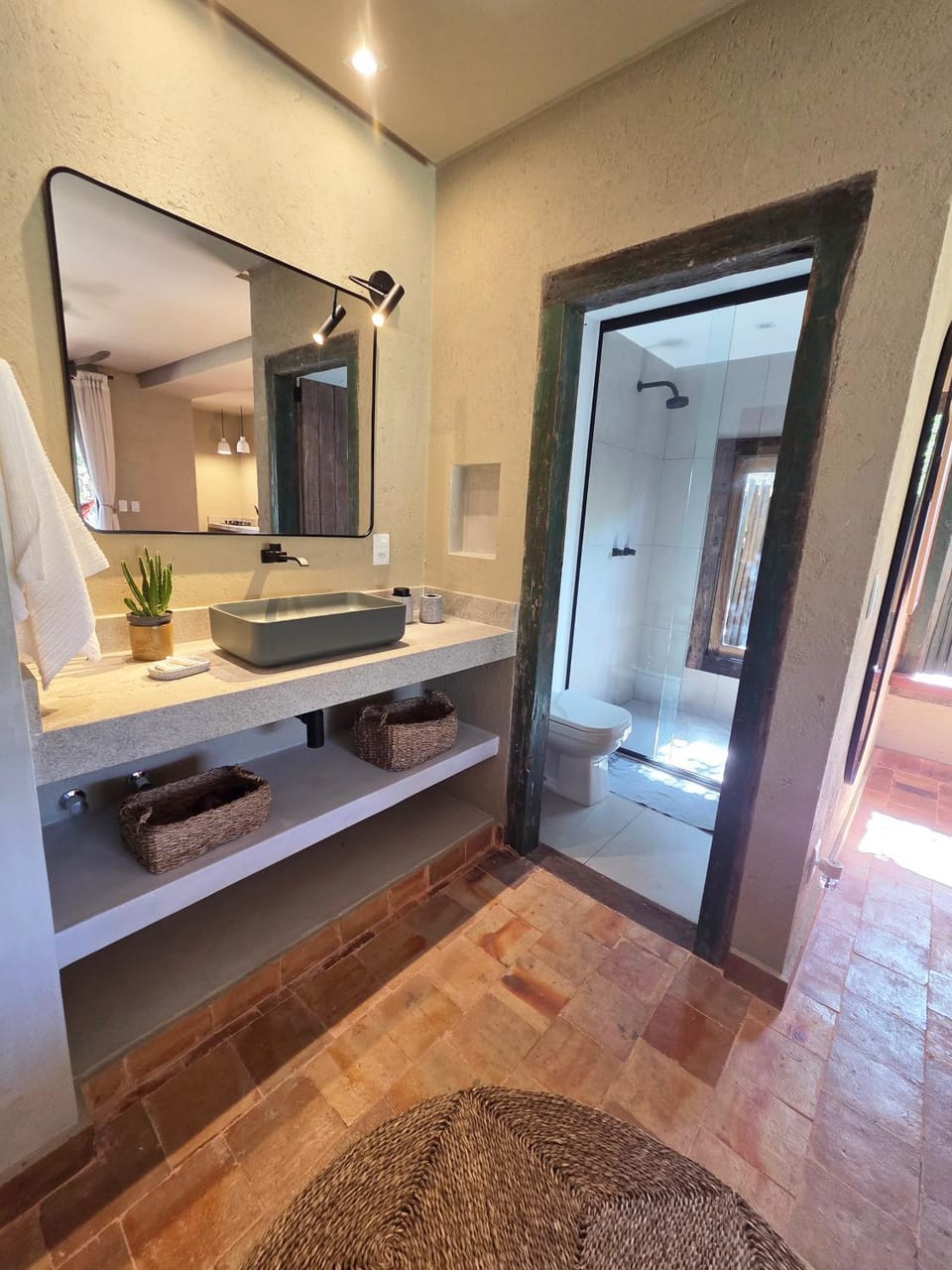 Shower, Bathroom, towels