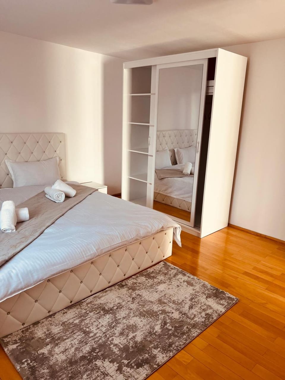Apartamente B&K Apartment in Brașov County