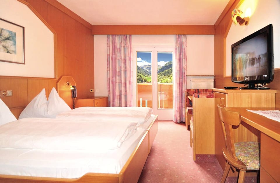 Pension Alpenhof Hotel in Trentino-South Tyrol