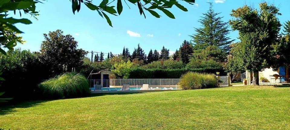 Les rosiers House in Salernes