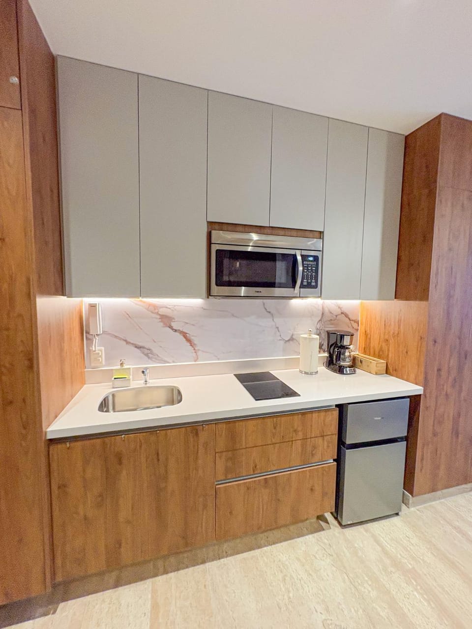 Kitchen or kitchenette